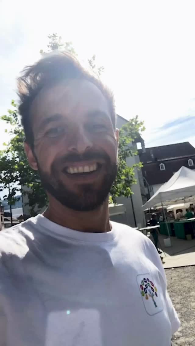 Instagram post from community_of_dreams. This post is in position 1.
